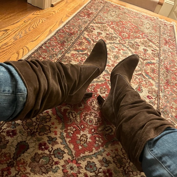 Coach brown Suede and leather 3 inch heel boots size 8.5 - Picture 10 of 14